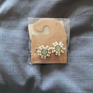 🎉HP🎉Jade and pearl earrings